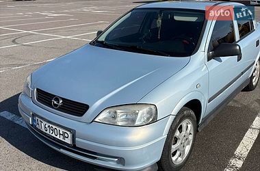 Седан Opel Astra 2004 в Львове