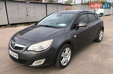Универсал Opel Astra 2011 в Белой Церкви