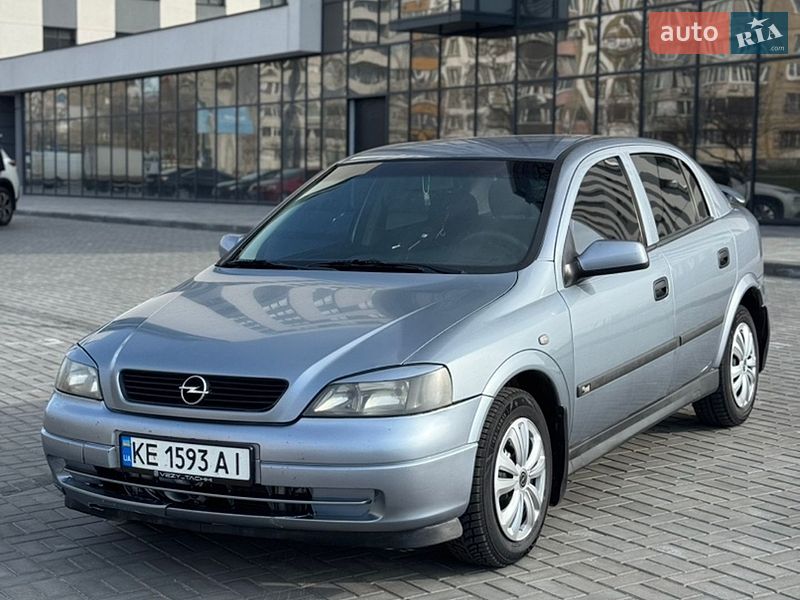 Opel Astra 2004