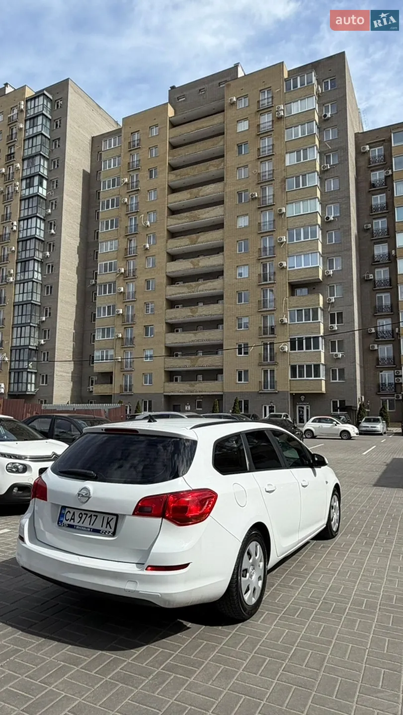 2011 Opel Astra - мініатюра 8