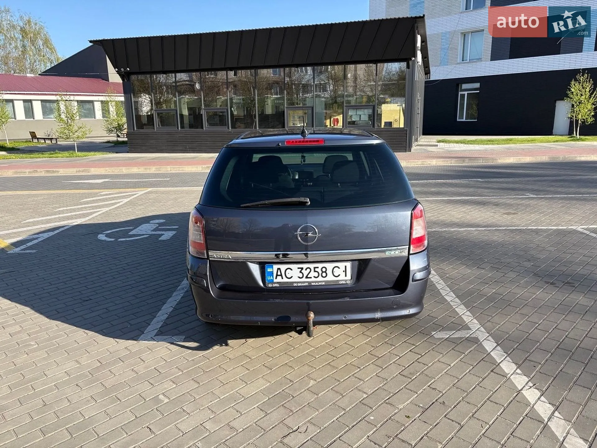 2010 Opel Astra - мініатюра 4