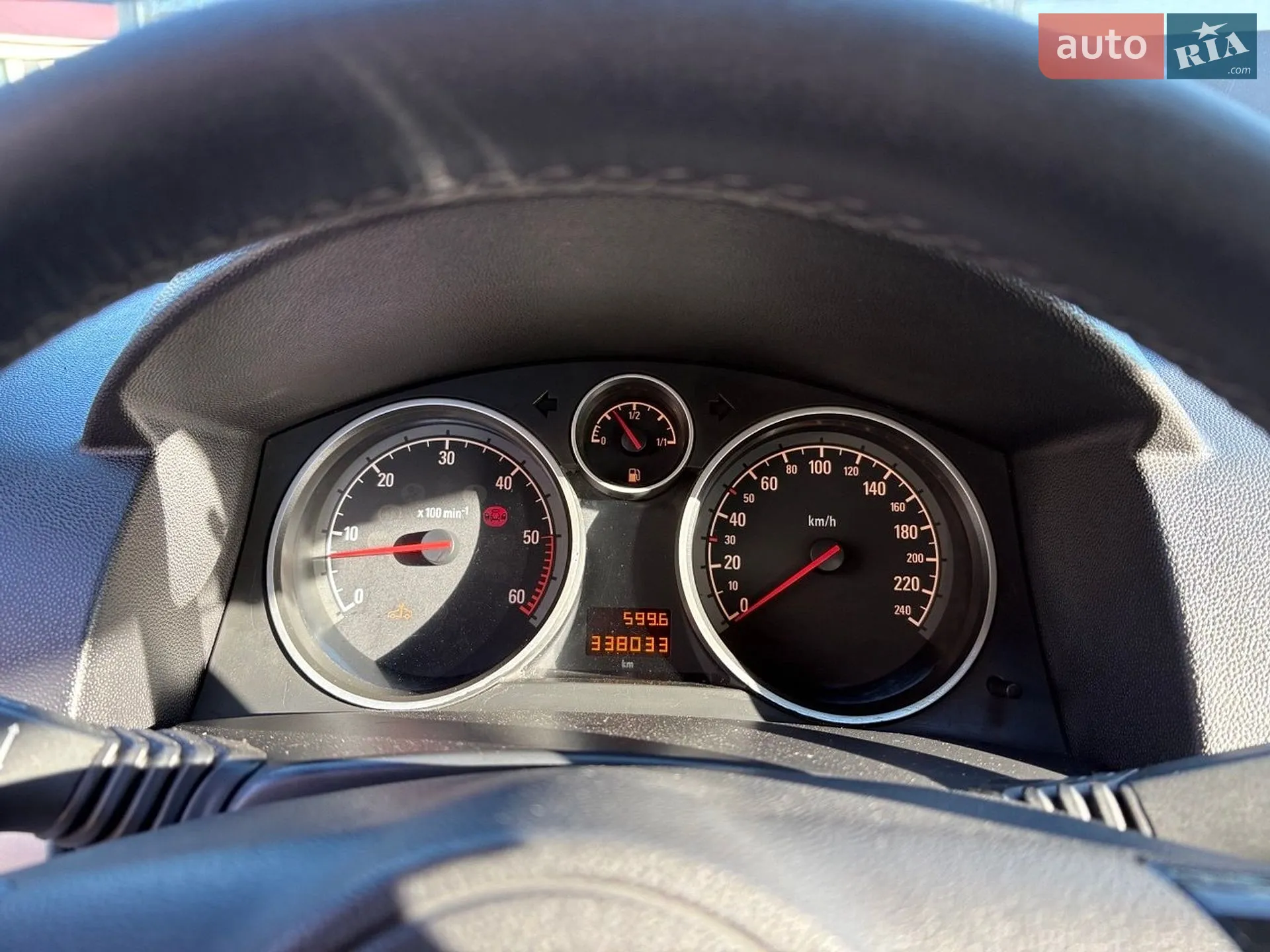 2010 Opel Astra - мініатюра 10