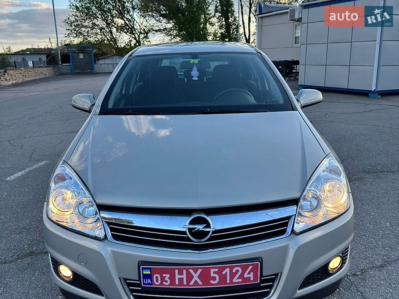 Opel Astra 2007