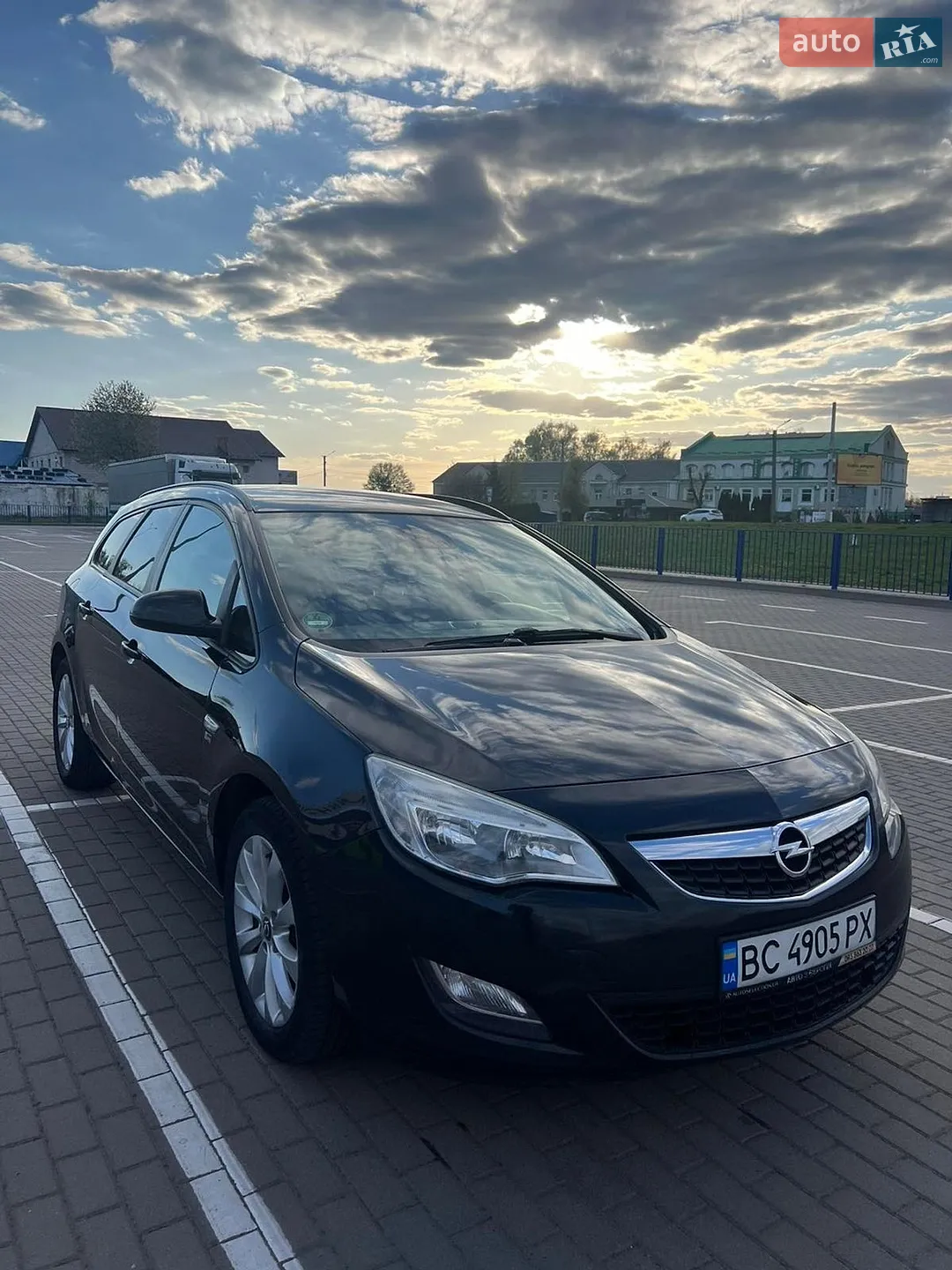 2012 Opel Astra - мініатюра 2
