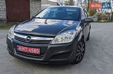 Универсал Opel Astra 2008 в Звягеле