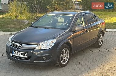 Седан Opel Astra 2010 в Черновцах