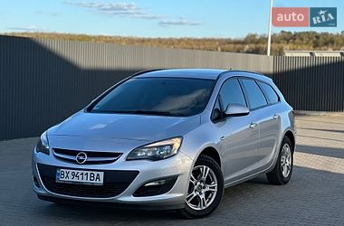 Универсал Opel Astra 2015 в Хмельницком