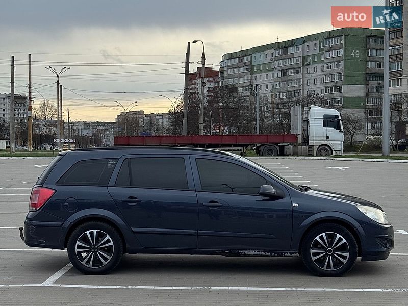 Opel Astra 2008