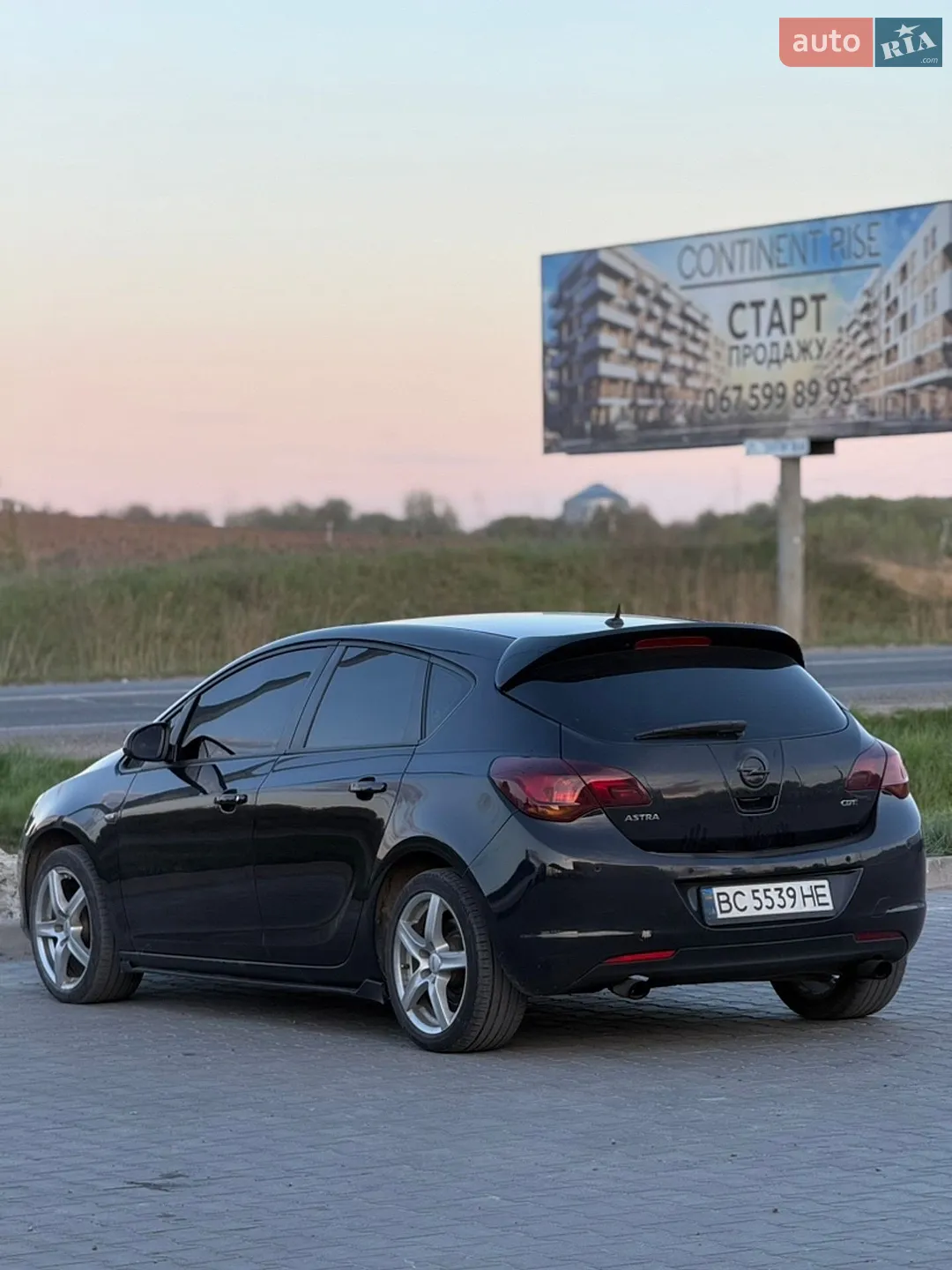 2010 Opel Astra - мініатюра 14
