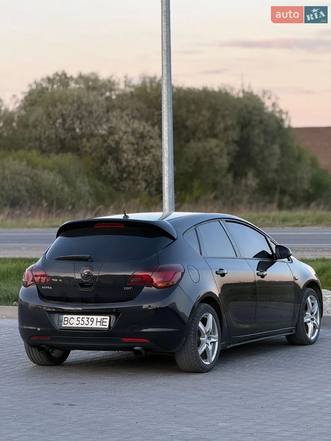 2010 Opel Astra - мініатюра 20