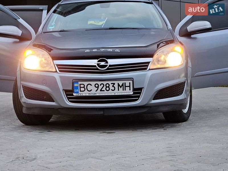 Универсал Opel Astra 2008 в Черновцах фото 4 Универсал Opel Astra 2008 в Черновцах
