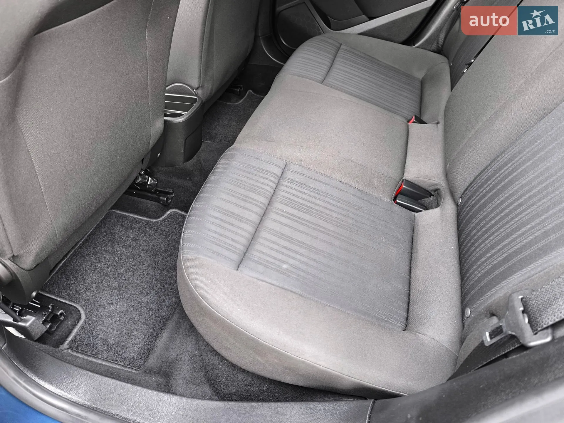 2011 Opel Astra - мініатюра 21
