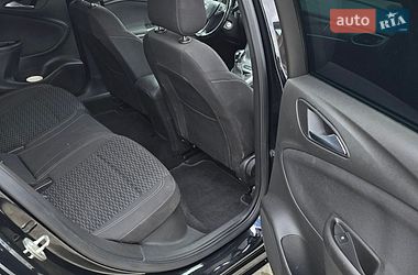 Универсал Opel Astra 2018 в Львове