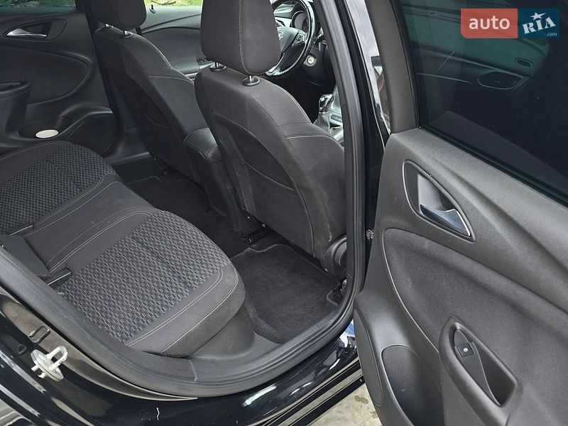 Универсал Opel Astra 2018 в Львове