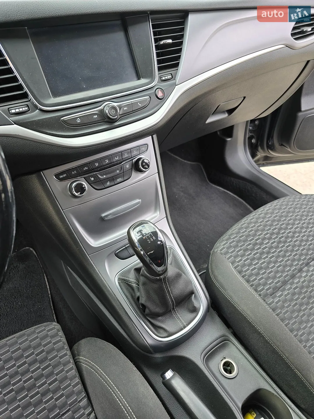 2018 Opel Astra - мініатюра 10