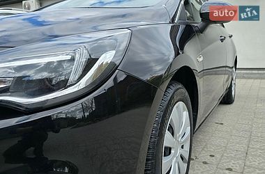 Универсал Opel Astra 2018 в Львове