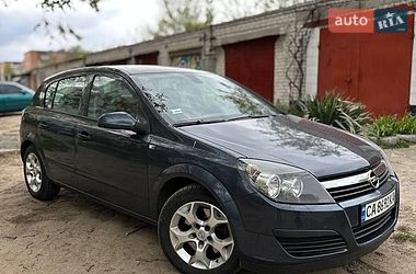 Хэтчбек Opel Astra 2006 в Черкассах