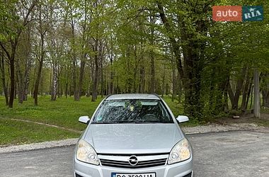 Универсал Opel Astra 2007 в Чорткове