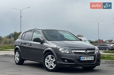 Хетчбек Opel Astra 2012 в Вінниці