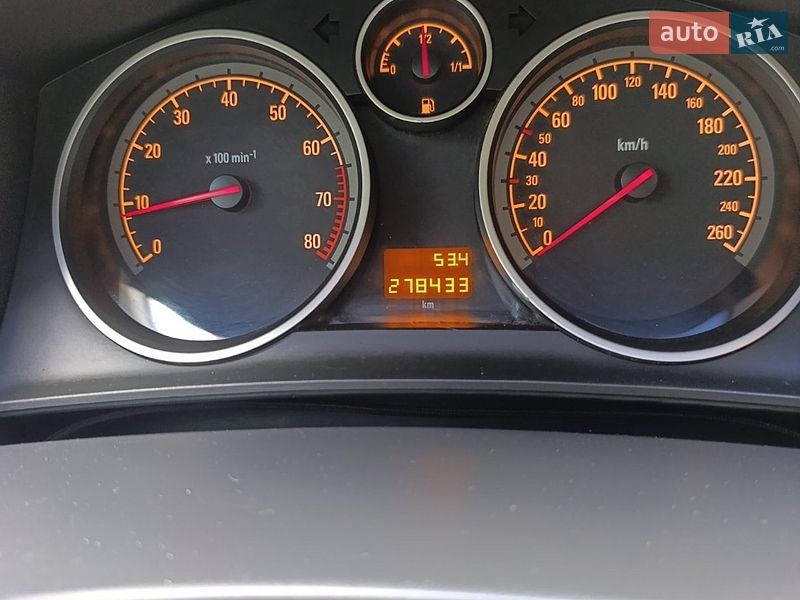 Универсал Opel Astra 2005 в Светловодске фото 3 Универсал Opel Astra 2005 в Светловодске