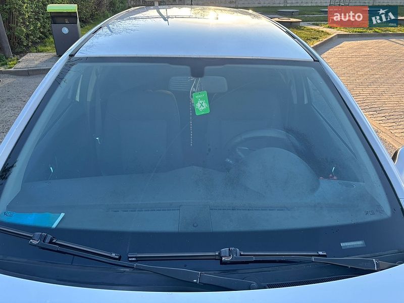 Універсал Opel Astra 2010 в Івано-Франківську