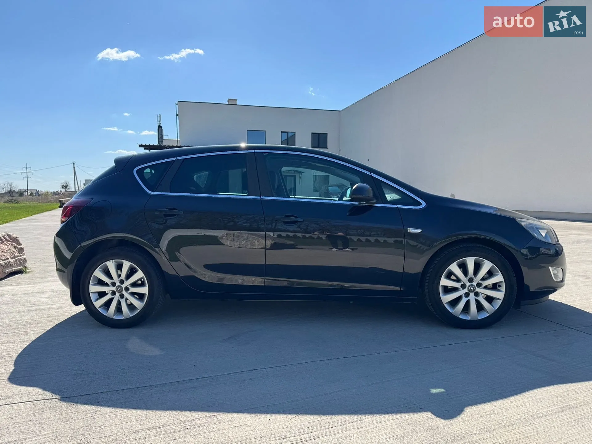 2011 Opel Astra - мініатюра 6