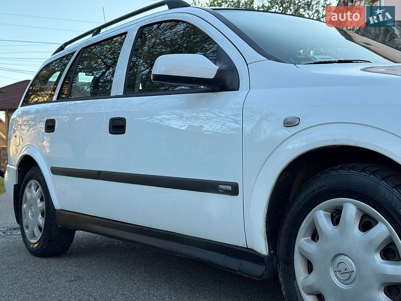Универсал Opel Astra 1999 в Стрые
