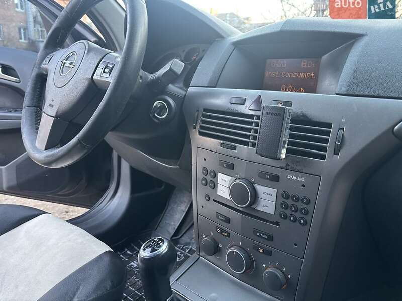 Универсал Opel Astra 2007 в Василькове