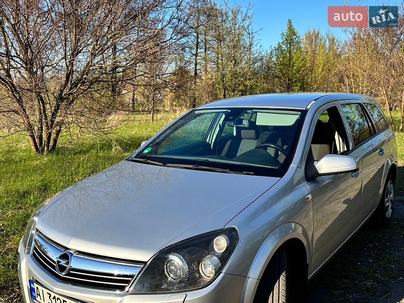 Универсал Opel Astra 2009 в Белой Церкви