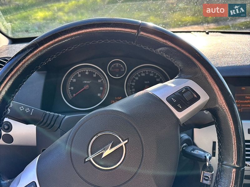 Универсал Opel Astra 2009 в Белой Церкви