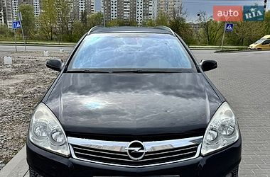 Универсал Opel Astra 2008 в Киеве