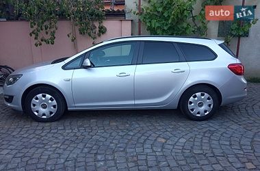 Универсал Opel Astra 2013 в Мукачево