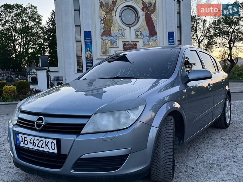 Хэтчбек Opel Astra 2004 в Каменец-Подольском