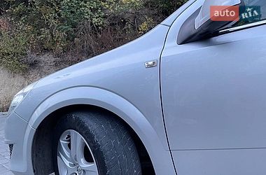 Универсал Opel Astra 2009 в Вишневце