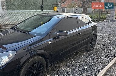 Купе Opel Astra 2008 в Львове