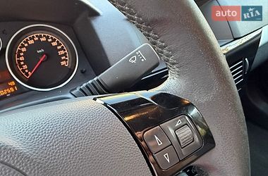 Универсал Opel Astra 2010 в Луцке