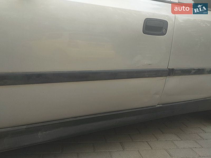 Универсал Opel Astra 1999 в Ужгороде