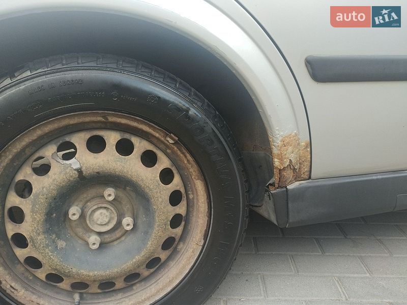 Универсал Opel Astra 1999 в Ужгороде