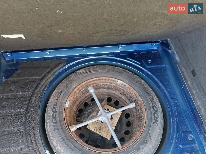 Универсал Opel Astra 2008 в Глухове
