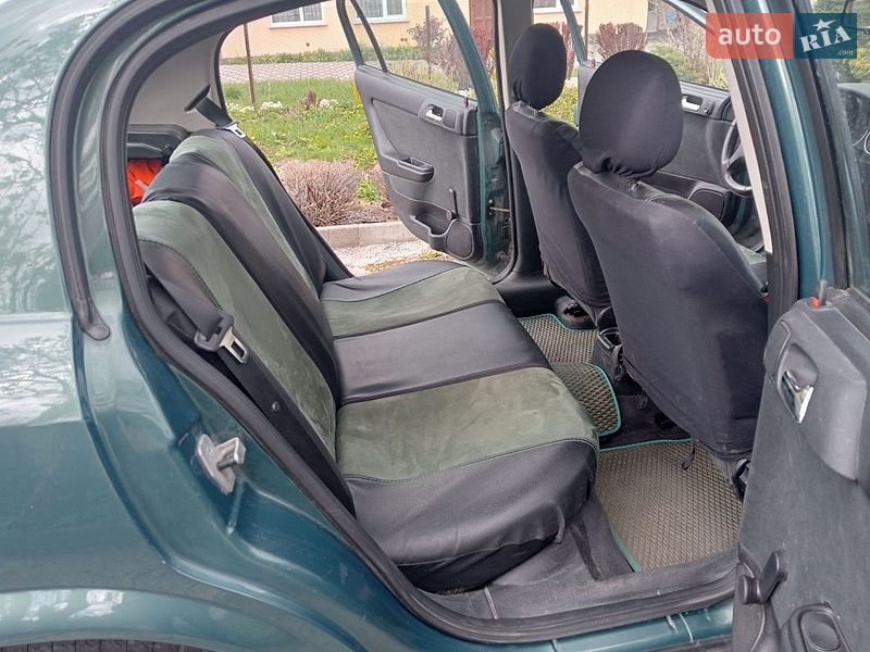 Хэтчбек Opel Astra 2003 в Хмельницком