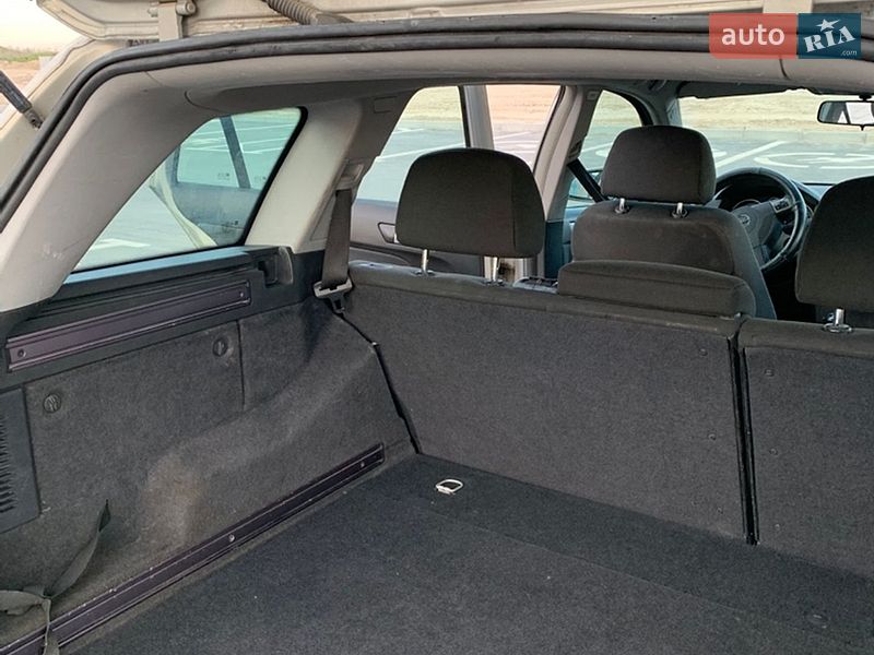 Универсал Opel Astra 2004 в Ровно