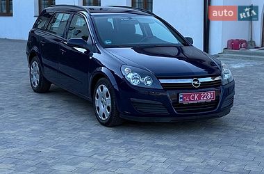 Универсал Opel Astra 2006 в Долине