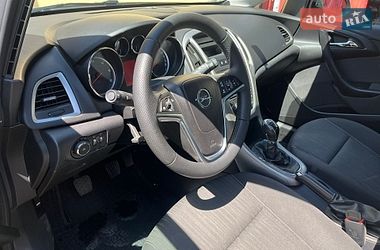Универсал Opel Astra 2012 в Виннице