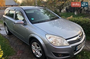 Универсал Opel Astra 2007 в Луцке