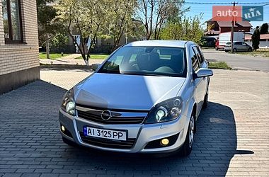 Универсал Opel Astra 2009 в Белой Церкви