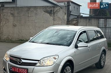 Универсал Opel Astra 2008 в Луцке