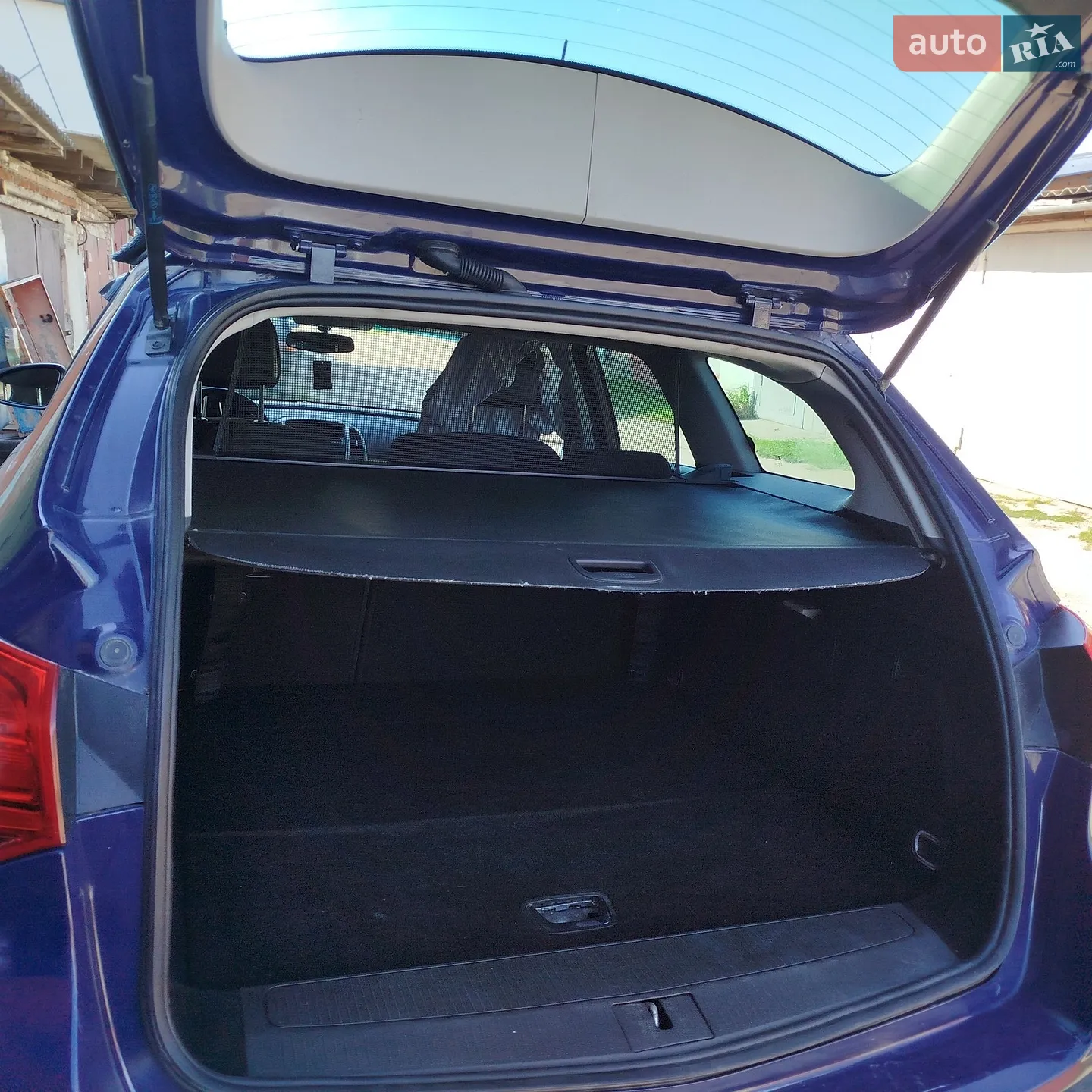 2011 Opel Astra - мініатюра 3