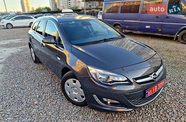 Универсал Opel Astra 2013 в Киеве