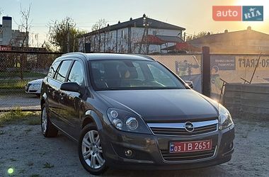 Универсал Opel Astra 2009 в Белой Церкви