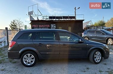 Универсал Opel Astra 2009 в Белой Церкви
